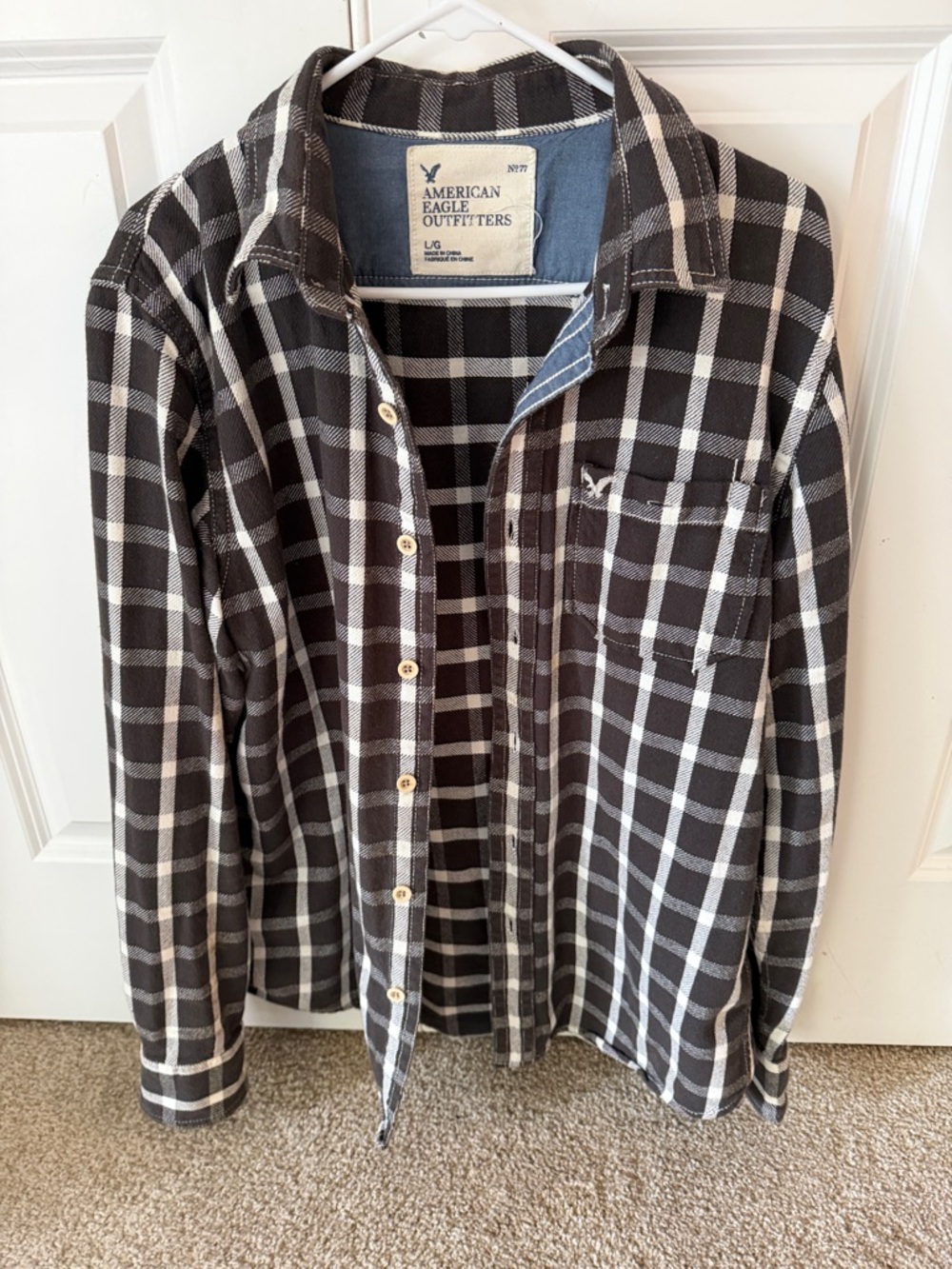 American Eagle Outfitters Black & White Plaid Flannel Shirt